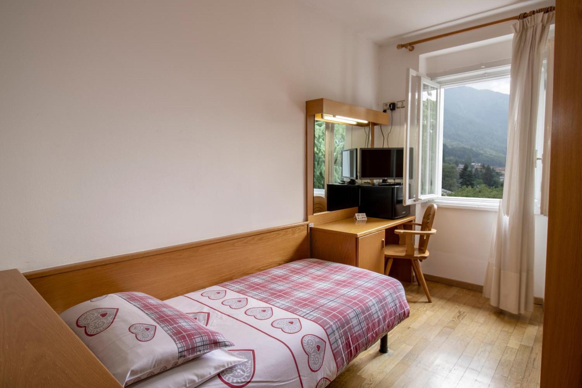 Hotel Pinzolo-dolomiti